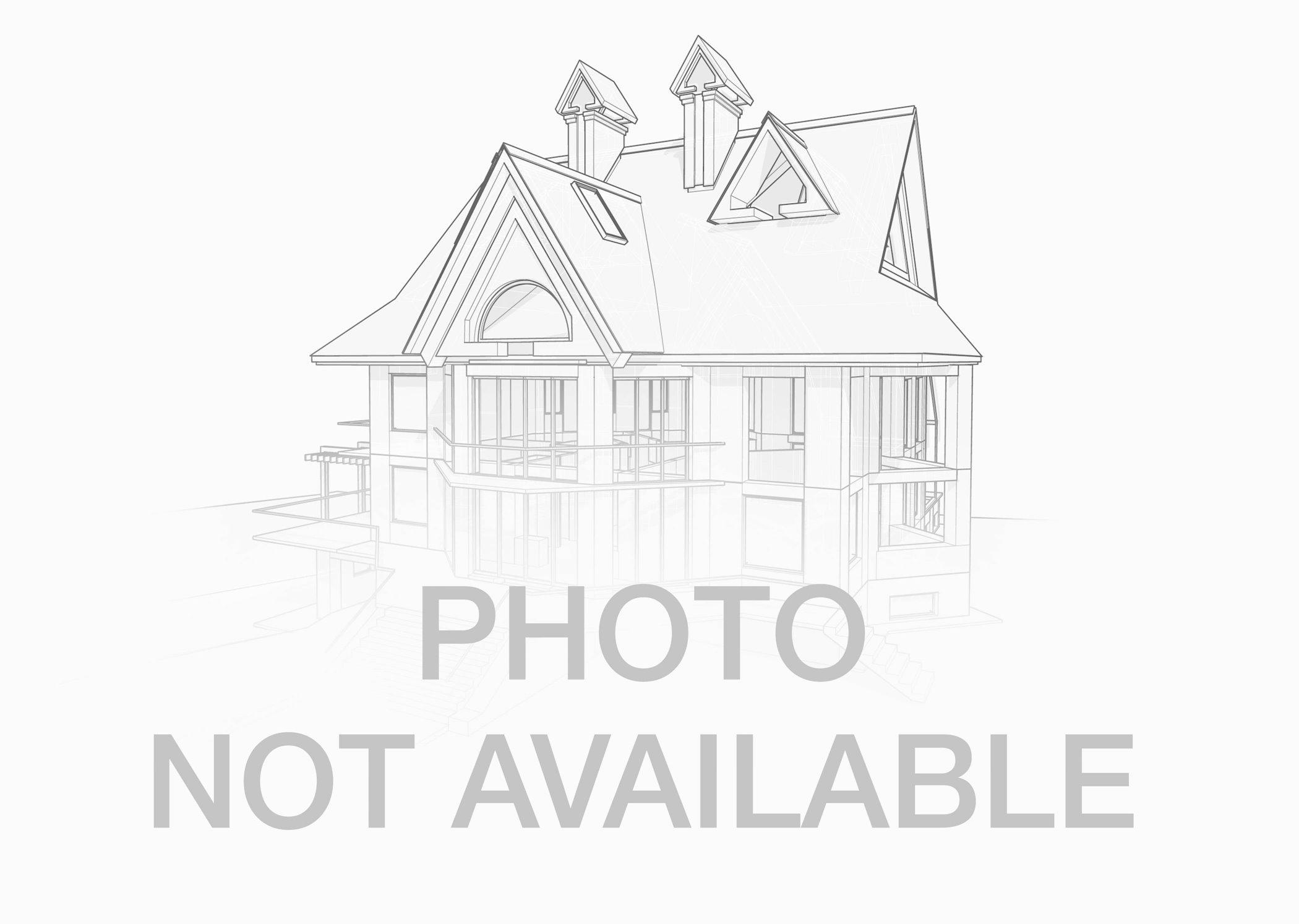 1010 Revere Court 